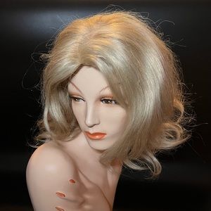 NWT Real Collection 100% Human Hair Wig Wavy Blonde
